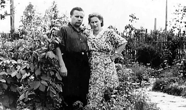 Родители Владимира Путина, фото: pronedra.ru