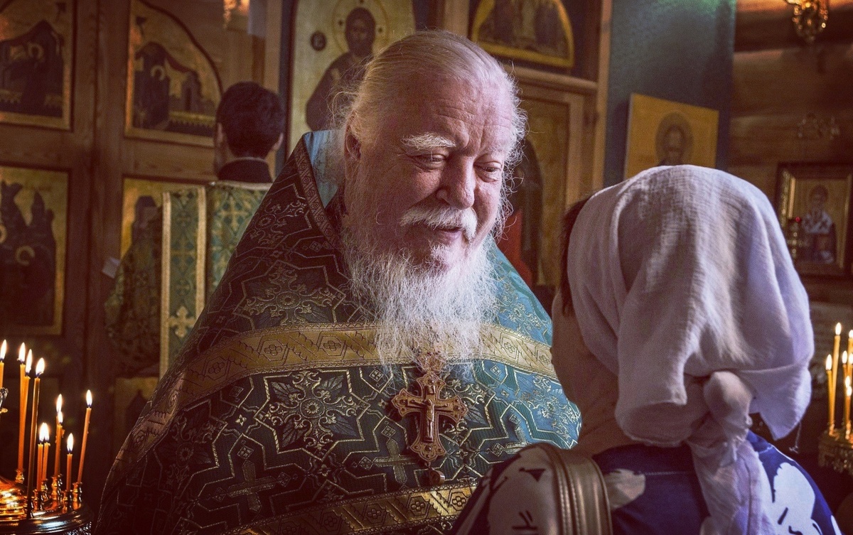 Димитрий Смирнов (07.03.1951 — 21.10.2020 гг.) — протоиерей, церковный и общественный деятель, проповедник, миссионер.