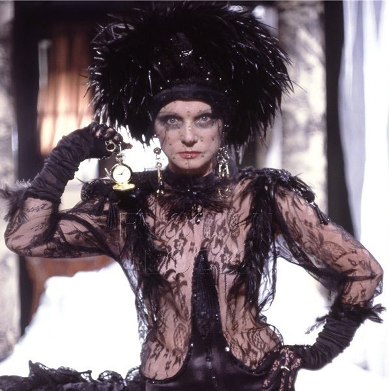 Л.М.Гурченко на съемках фильма "СекСказка" (1989-1990). Фото И.Гневашева из архива автора заметки.