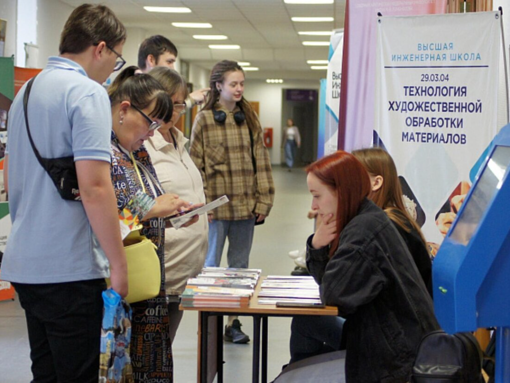 Уже давно читаю эти новости и вот пришло время, чтобы полностью осветить ситуацию. Если вы не в курсе, то сейчас постараюсь подробно все объяснить.-4