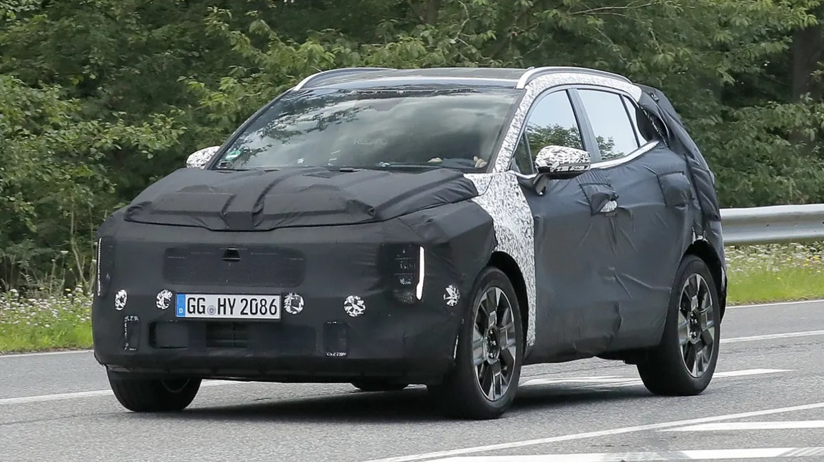 Самый продаваемый среднеразмерный внедорожник Kia собирается обновиться к 2025 году