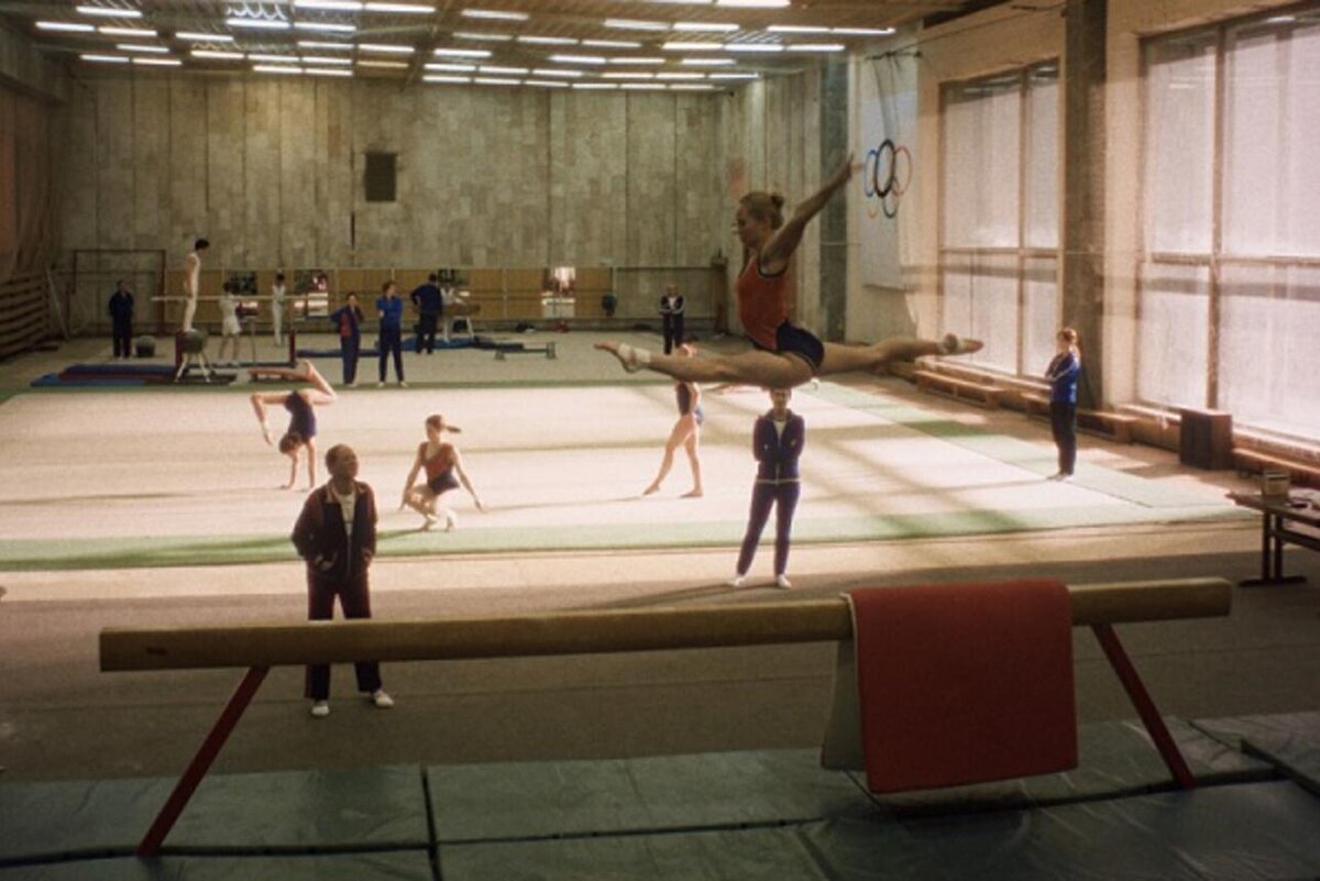    «Игры», реж. Евгений Стычкин Кадр из фильма