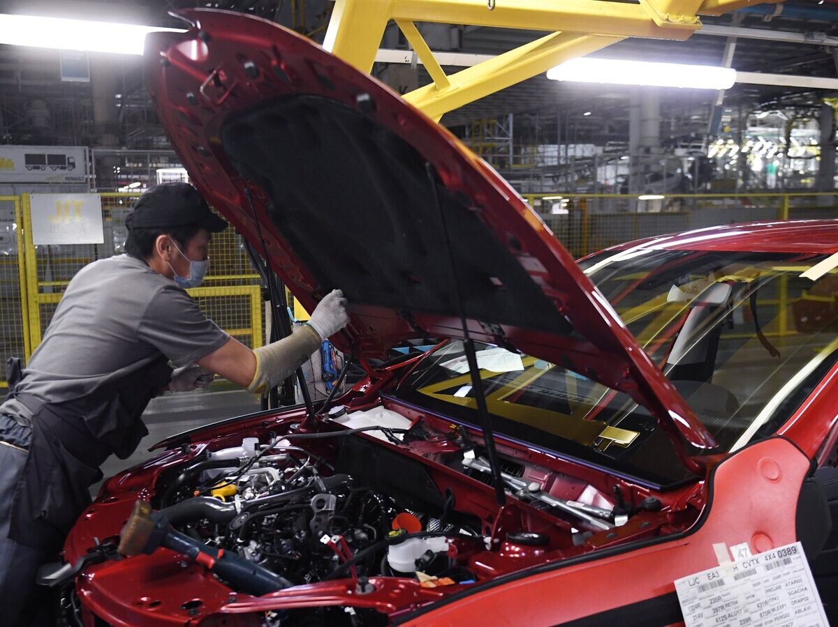    Завод по производству автомобилей Renault© РИА Новости . Илья Питалев