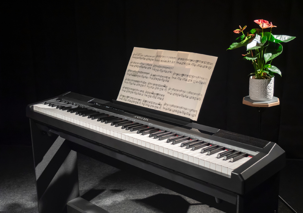 Цифровое фортепиано Antares