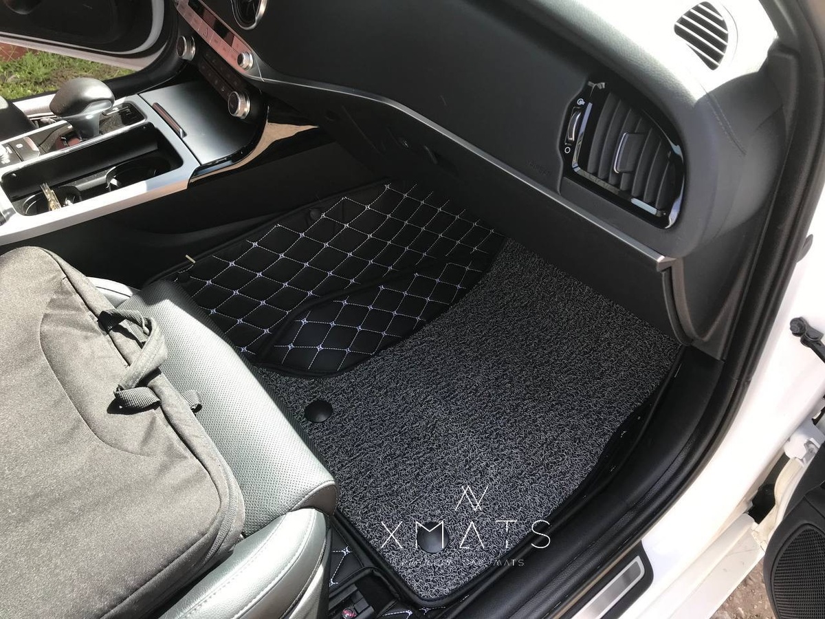 Коврики из экокожи в салон на KIA Stinger