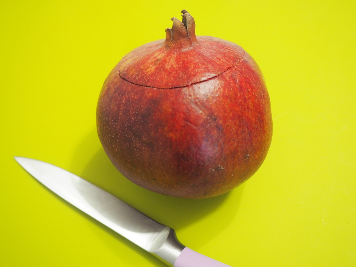    Обрезали кругом неглубоко — только кожу