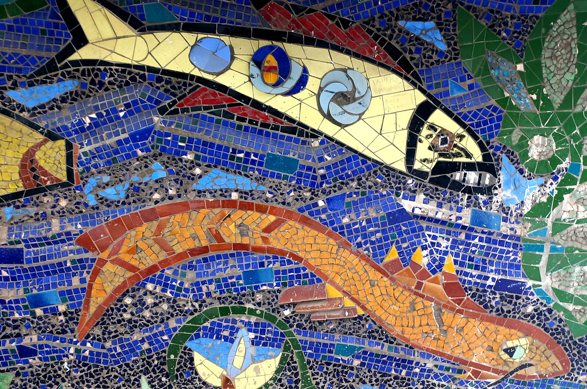 Панно «Вода» (фрагмент) Школа №5 Донецк