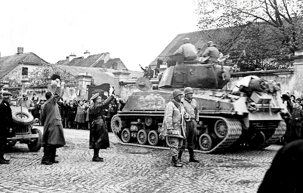 Одна из самых известных фотографий Thunderbolt VII