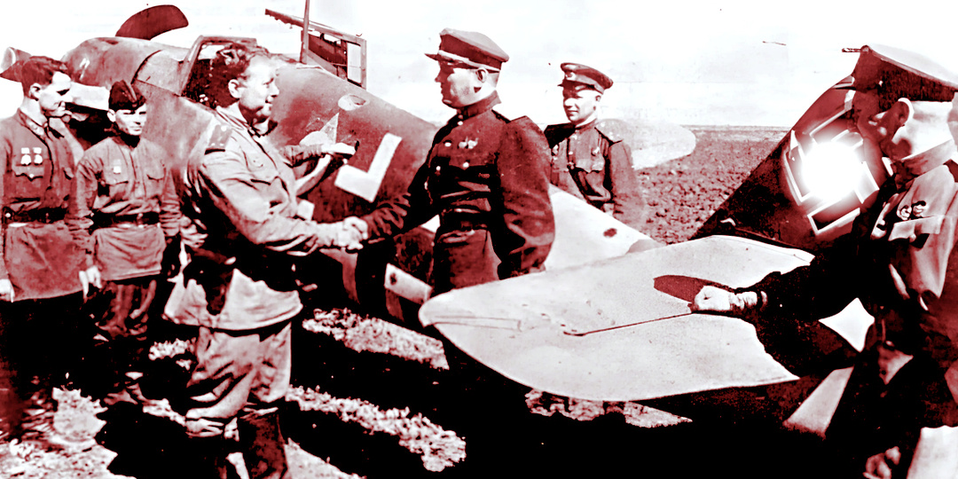 Как хулиган-беспризорник превратился в аса-лётчика, а затем стал маршалом и дважды Героем СССР