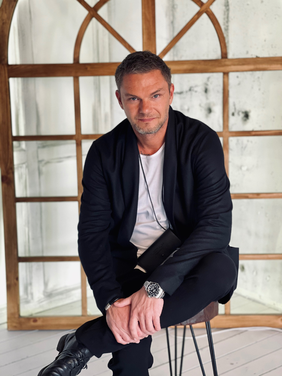 к.мед. н. док. психотерапевта О. Ю. Болдырев