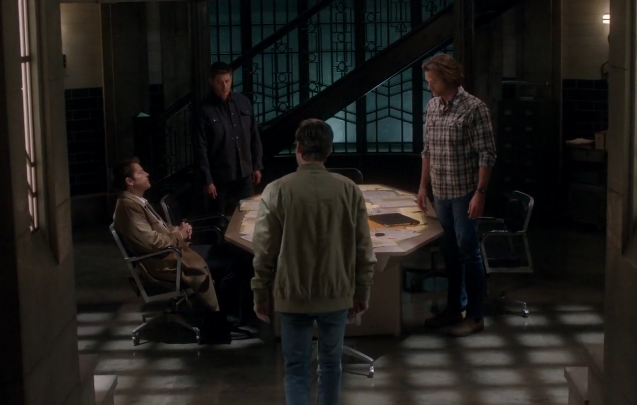 Типа семья(на самом деле нет!)