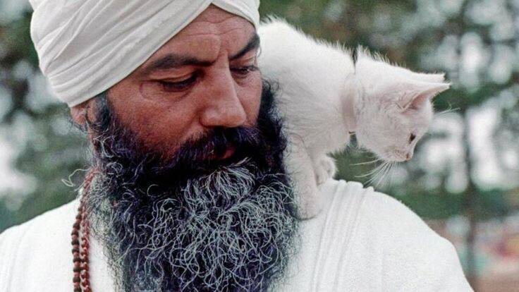 Харбхаджан Сингх Хальса Йогиджи или Сири Сингх Сахиб или Йоги Бхаджан или Йогиджи