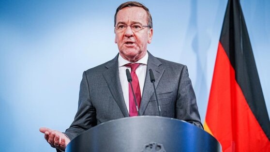    Писториус призвал увеличить военный бюджет ФРГ из-за "вполне реальной угрозы со стороны России" Ирина Петрова