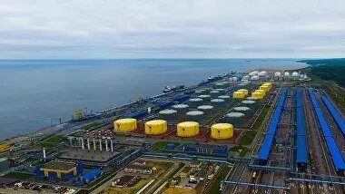 Терминал на Балтике переваливает 10 видов темных и 5 видов светлых нефтепродуктов. Фото: Усть-Луга Ойл