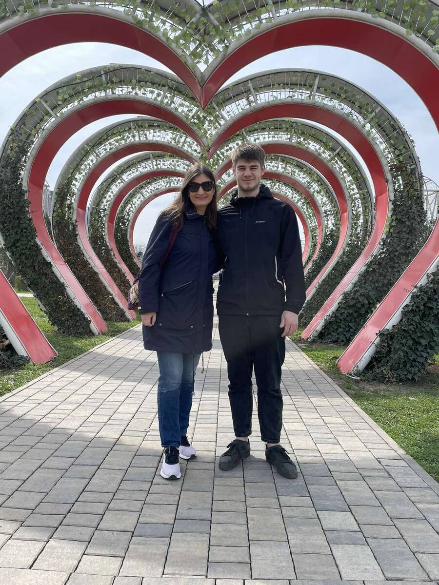 Мы с Мишей путешествуем по Чечне