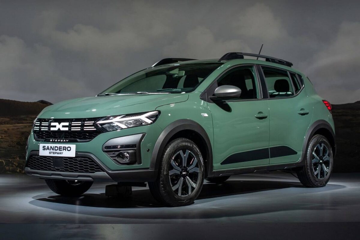 Dacia Sandero. Источник фото - auto.ru