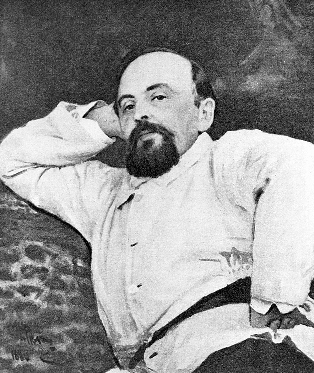 Промышленник, создатель Московской Частной оперы, человек, открывший Шаляпина, Савва Иванович Мамонтов.