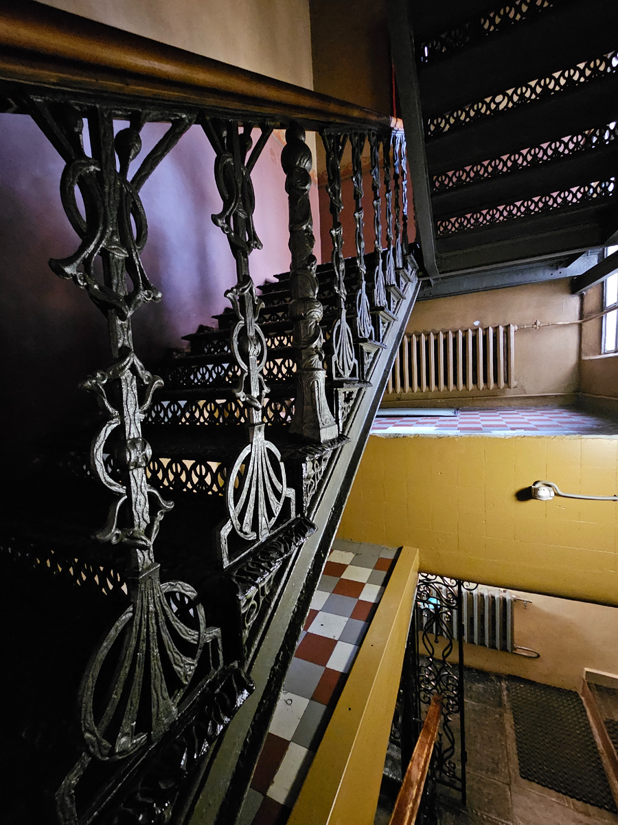 Лестница в Иверский собор (фото автора Л. Баевой)