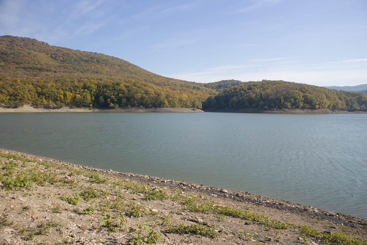 Неберджаевское водохранилище. Город Новороссийск.