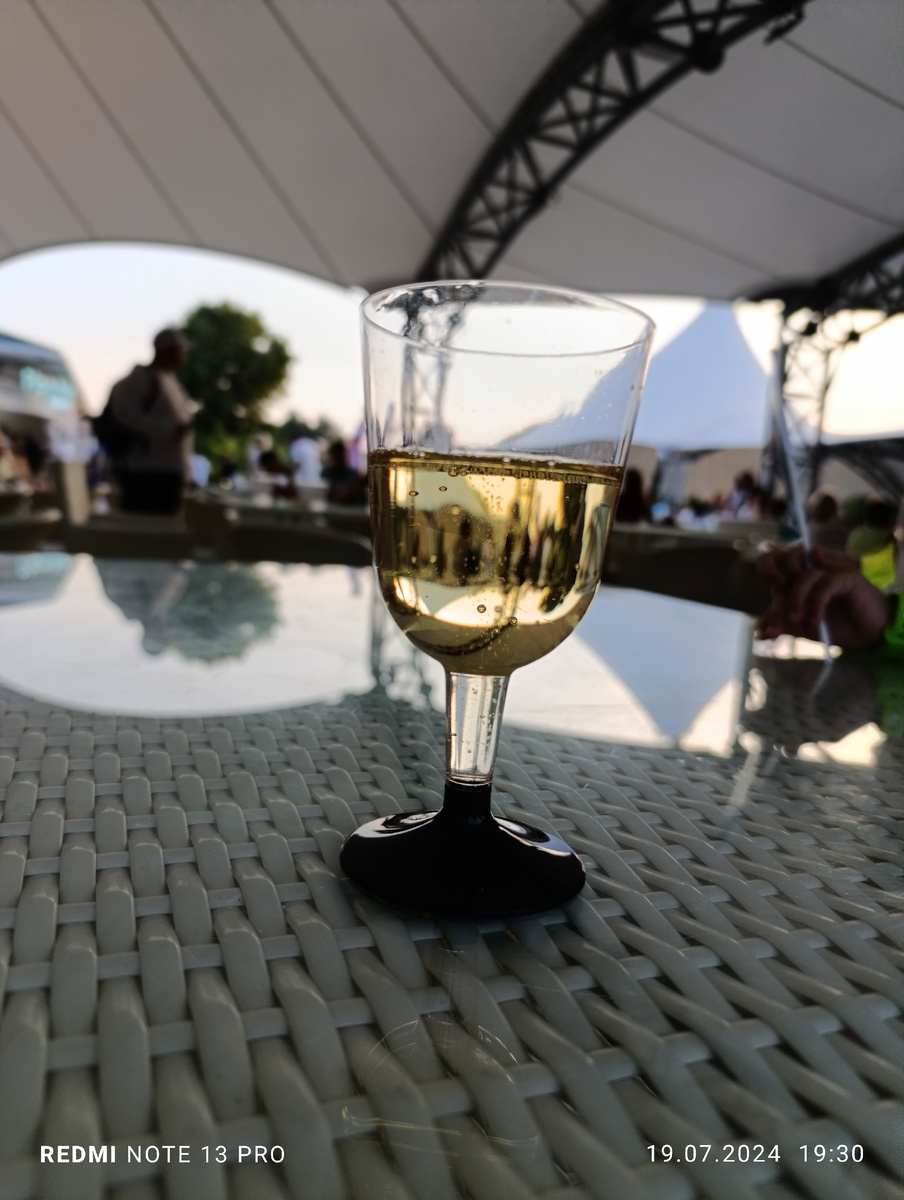 Просто фото.