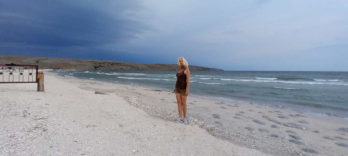 на пляже Татарка