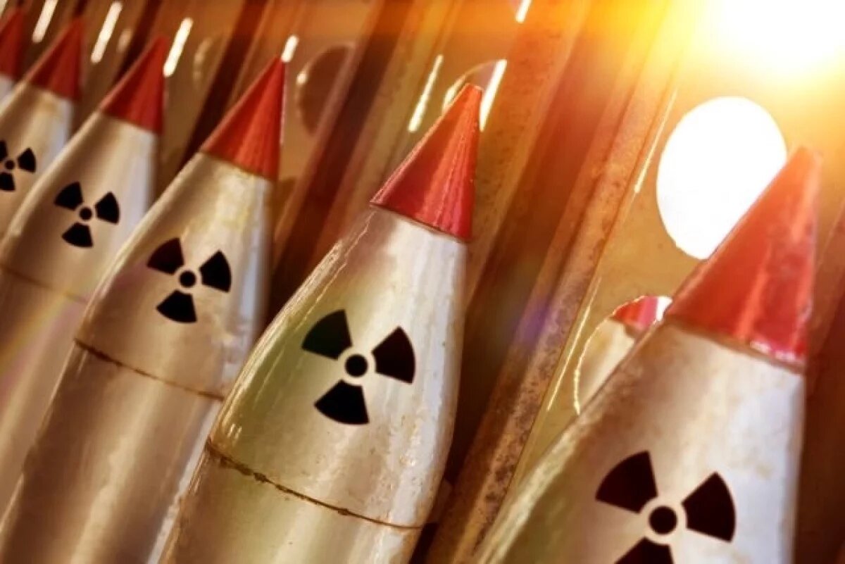    Yomiuri: США возьмут на себя обязанность защитить Японию ядерным оружием