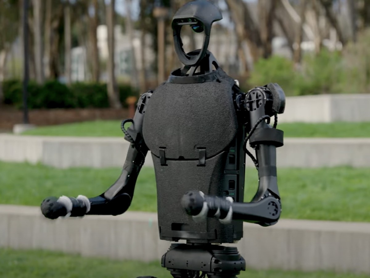    Танцы помогают роботам лучше взаимодействовать с людьми [ВИДЕО]