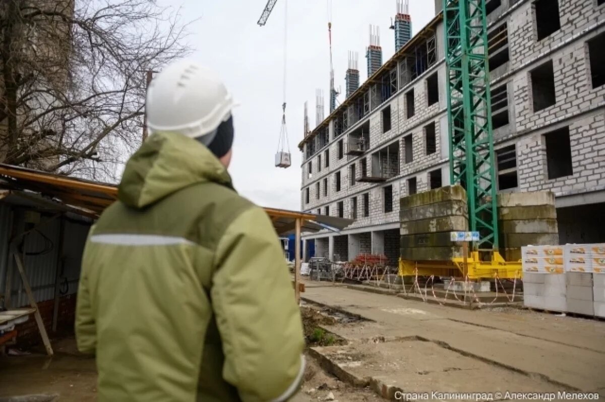     Застройщики уменьшили среднюю площадь строящихся квартир до 48, 8 кв. м