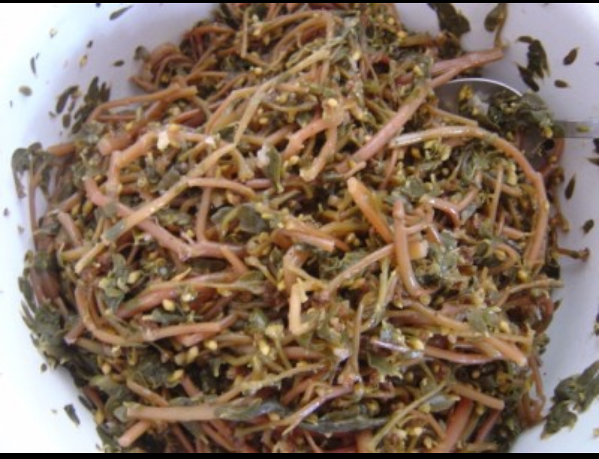 Салат из варёного портулака