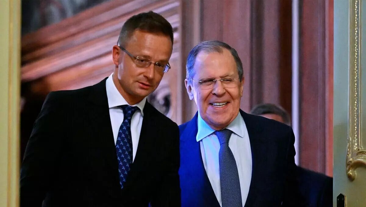 Лавров встретился с главой МИД Венгрии Сийярто. Фото: Reuters