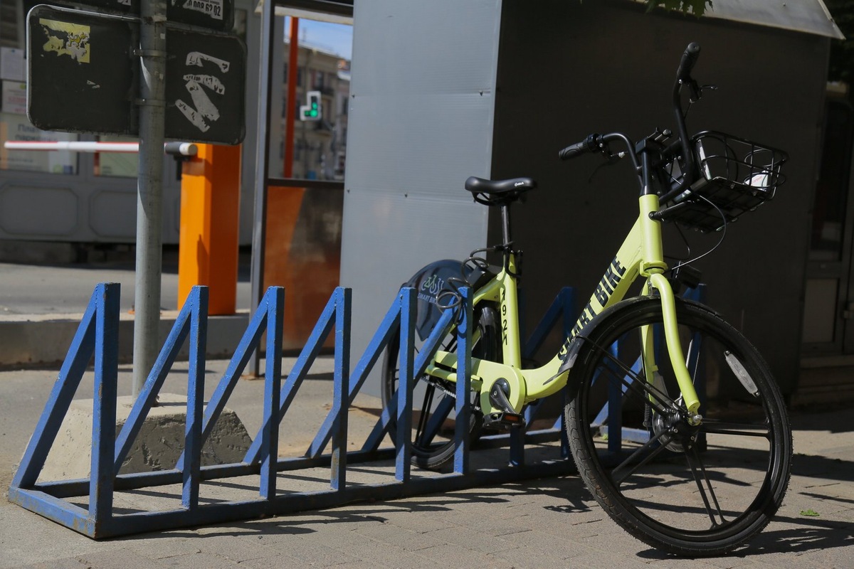 © Photo by Scott Rodgerson on Unsplash