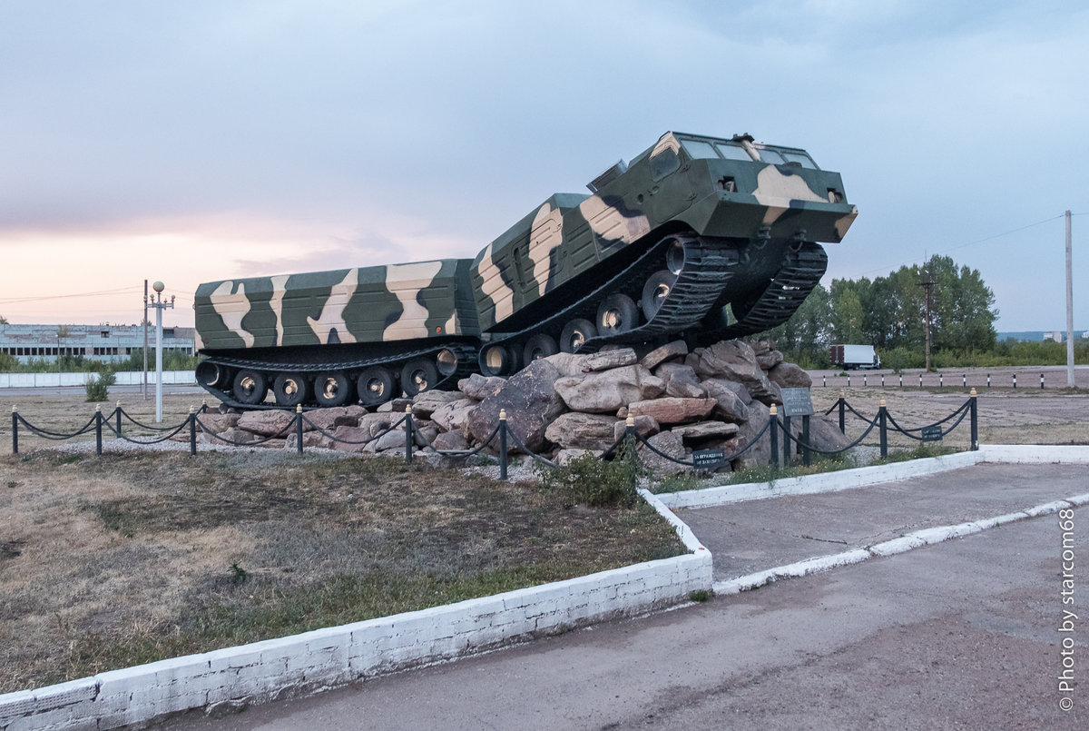 Тот самый двухзвенный вездеход "Витязь"