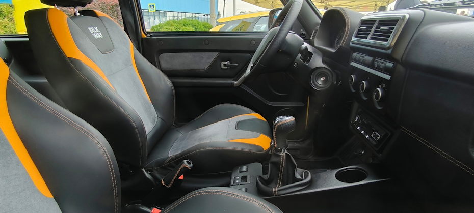    Lada Niva Sport Silk Way