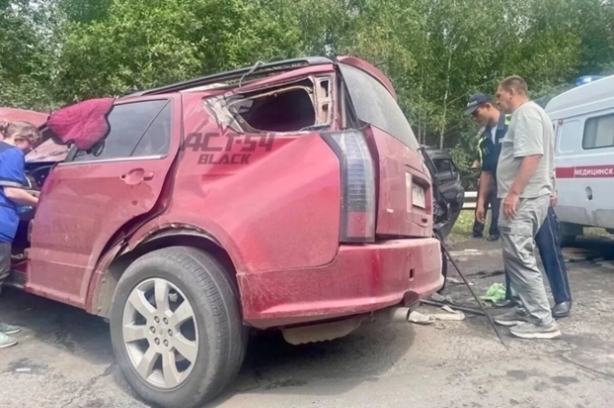    В ДТП на трассе в Новосибирской области 5 человек получили травмы