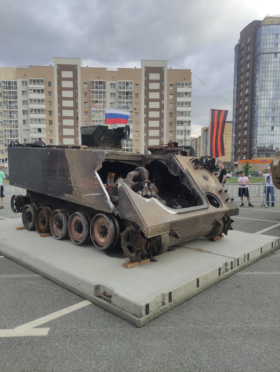 До какого числа выставка военной техники