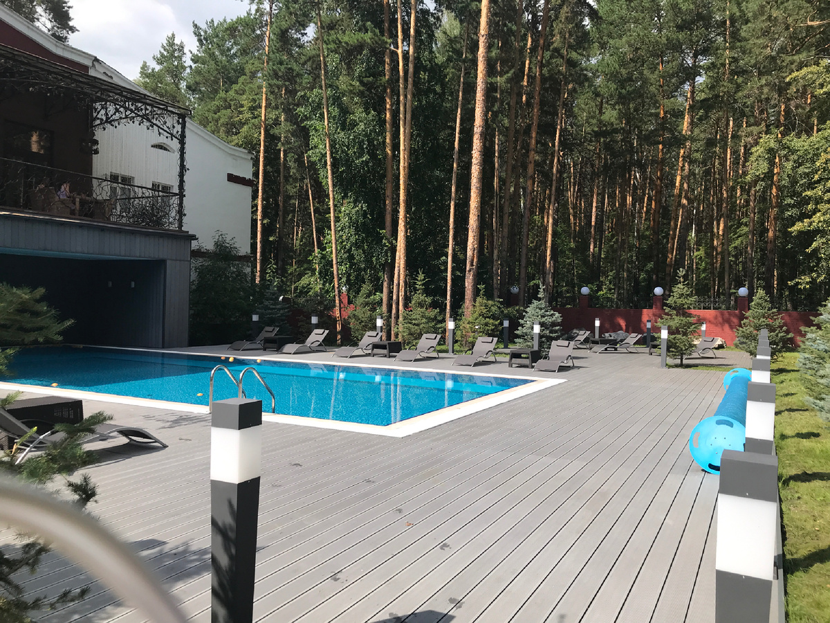 Открытый бассейн. Фото автора 
