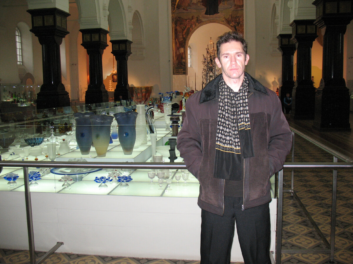 Ул муравьева апостола 9 г. Рынок галактика в гусь-хрустальном. Выплаты гусь хрустальный. Гусевский хрусталь, гусь-хрустальный. Гусь хрустальный доклад.