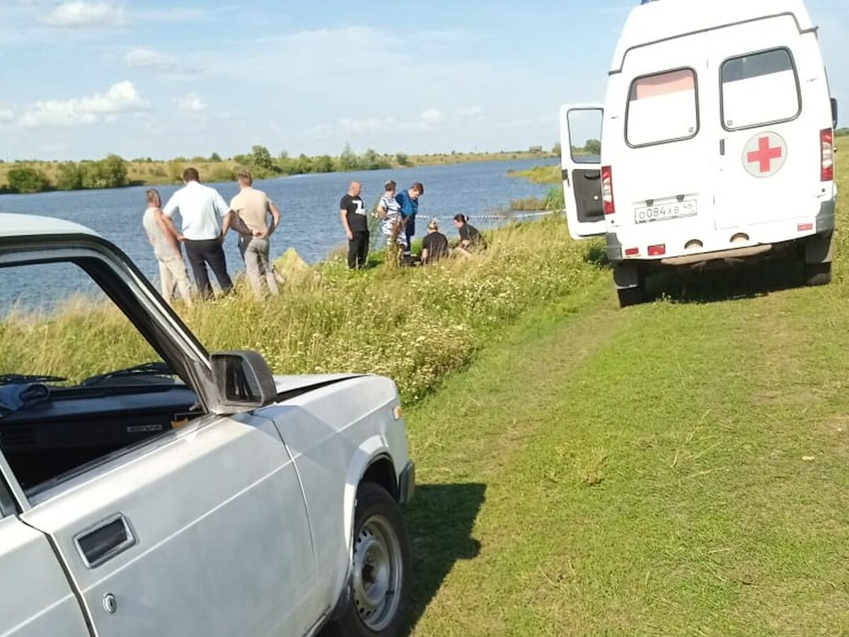    В Курской области из водоёма вытащили тело 45-летнего мужчины