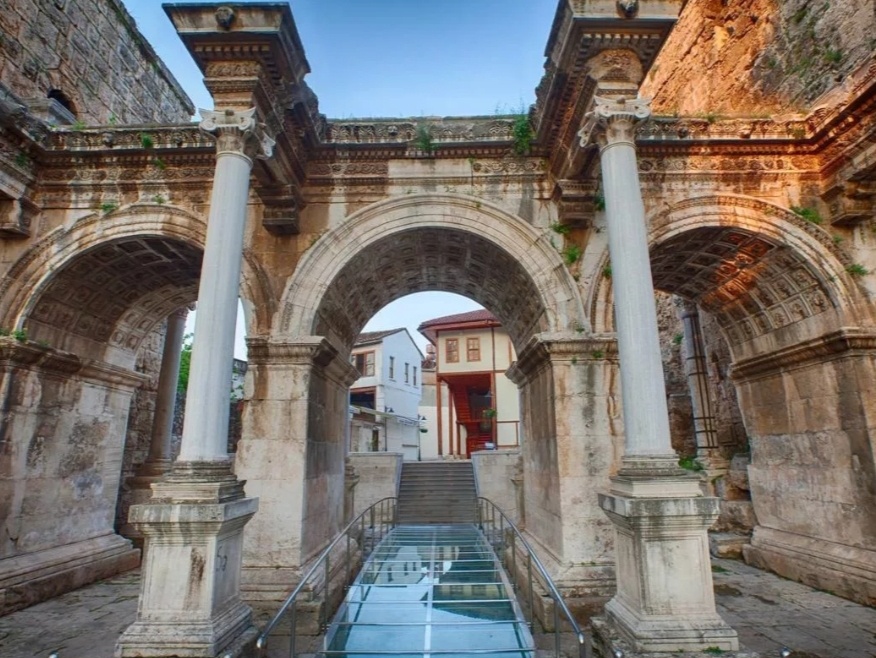 Ворота Адриана