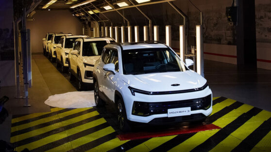    "Москвич" приостановит выпуск автомобилей Роман Захаров