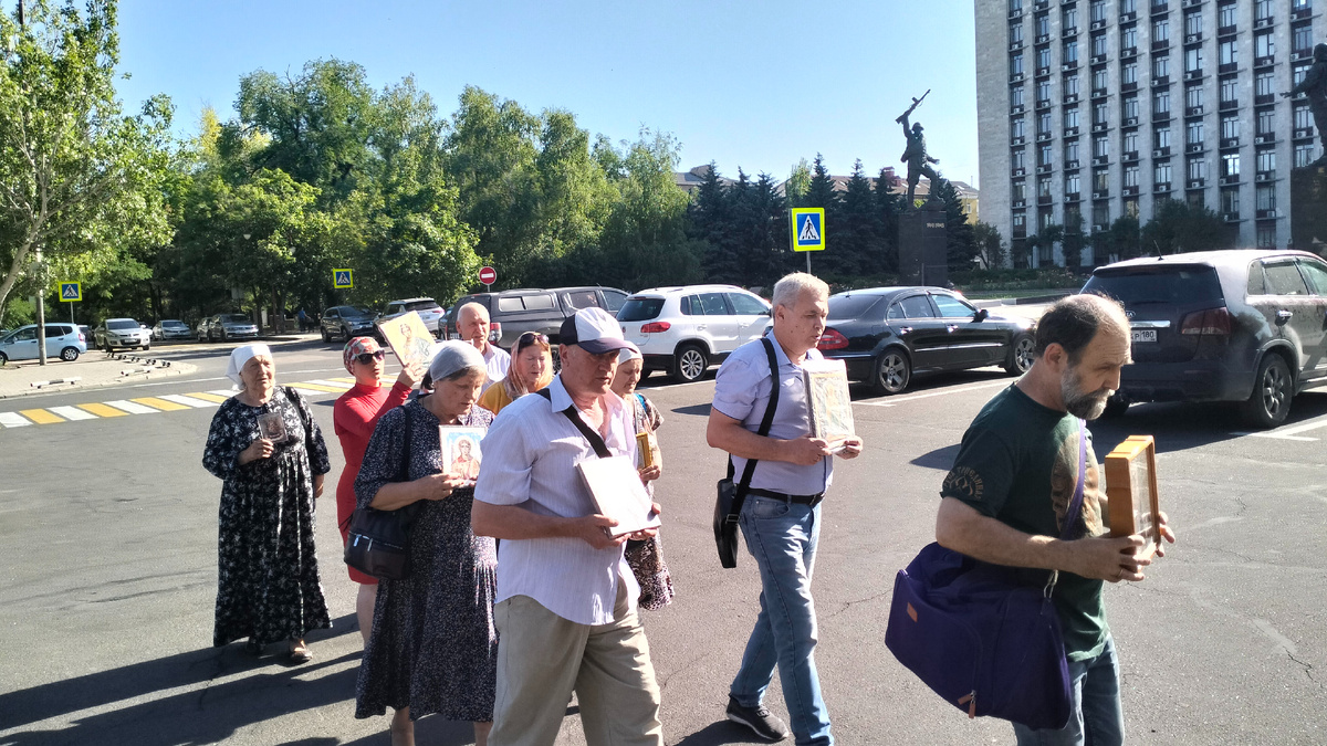 График пребывания в Донецке тоже был плотным.-2