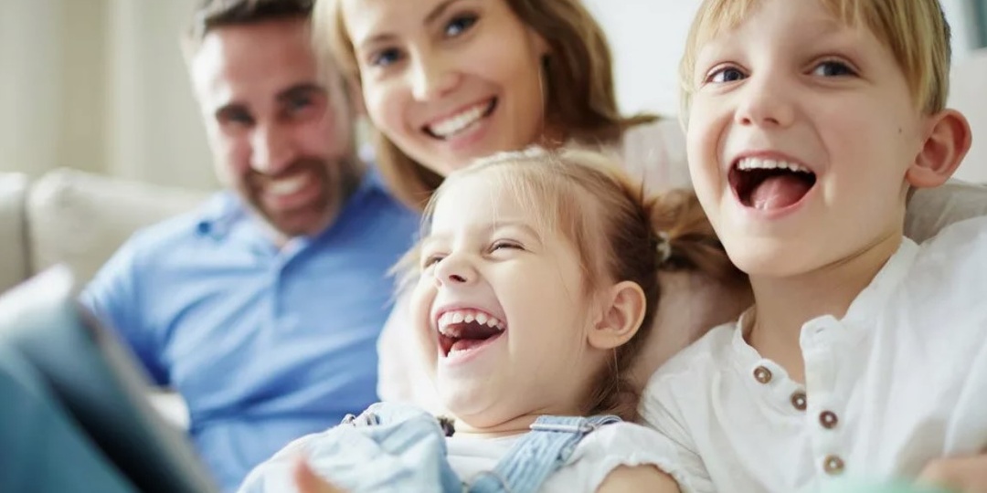 Новые уморительные отрывки из сочинений, ответы в классе, и даже перлы спортивных комментаторов.