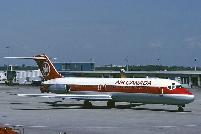 McDonnell Douglas DC-9-32, Air Canada