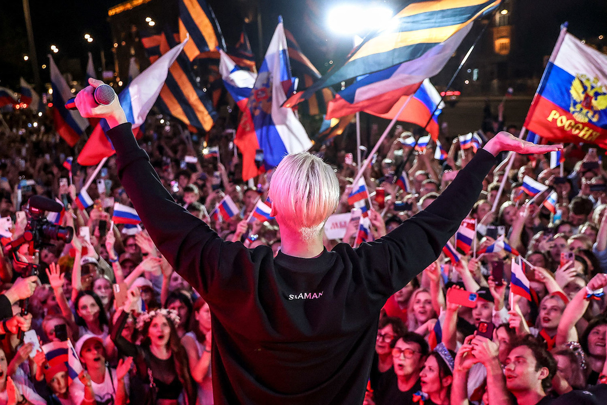 Он русский!