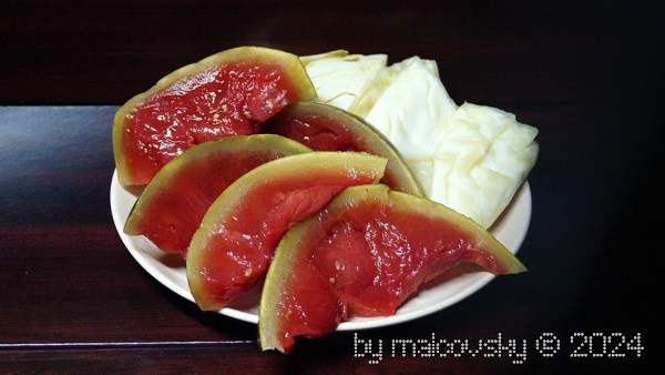 Арбузы квашеные целиком с капустой