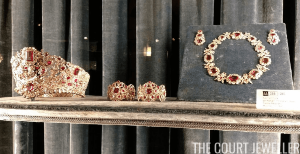 Парюра «Баварские рубины и шпинели». 