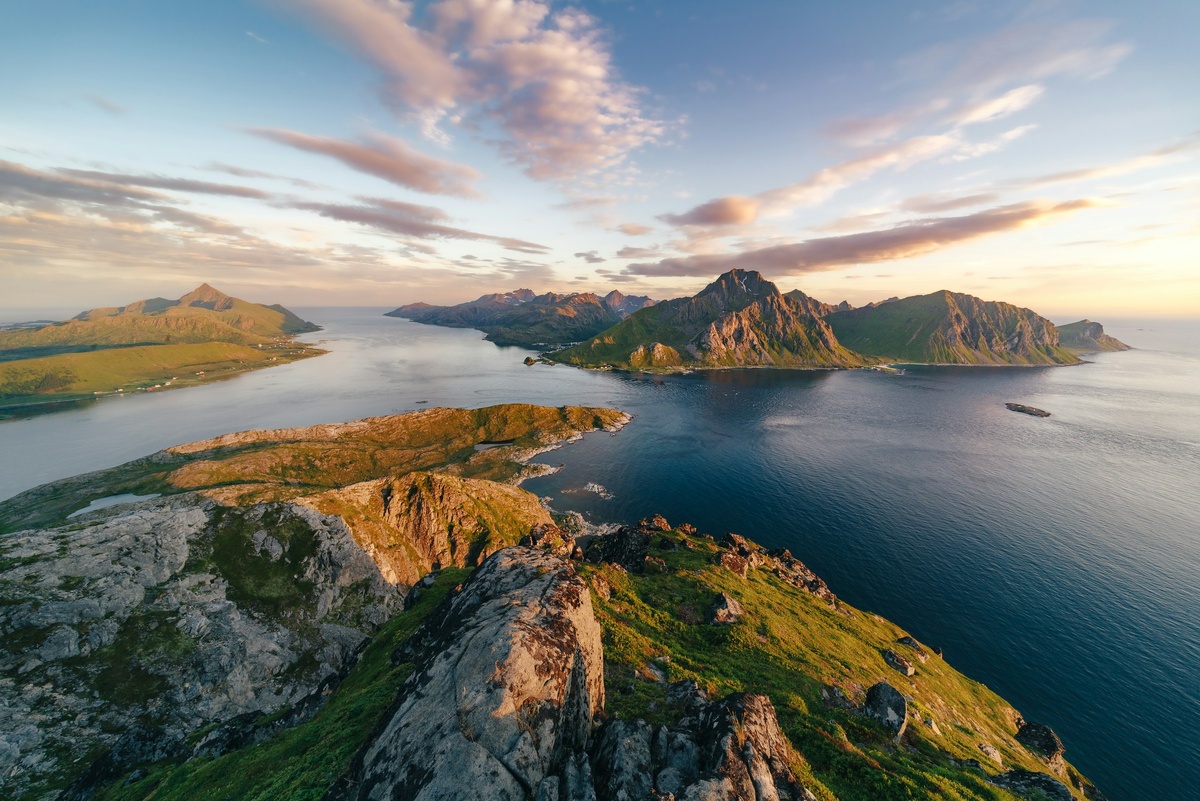 Фото с бесплатного фотостока https://unsplash.com, автор Daniel Seßler