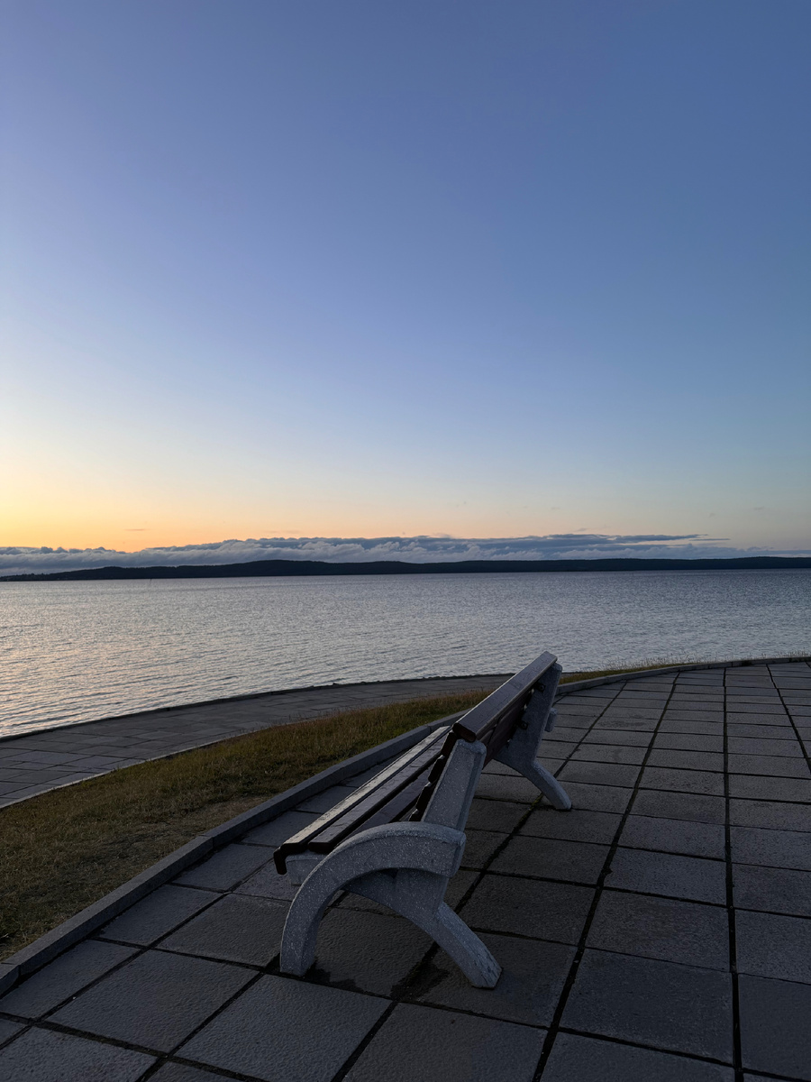 Набережная с видом на Петрозаводскую губу