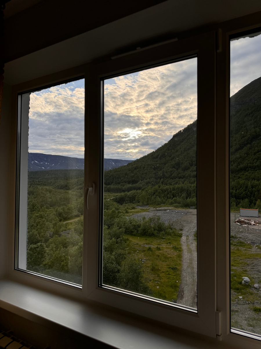 Вид из окна с квартиры