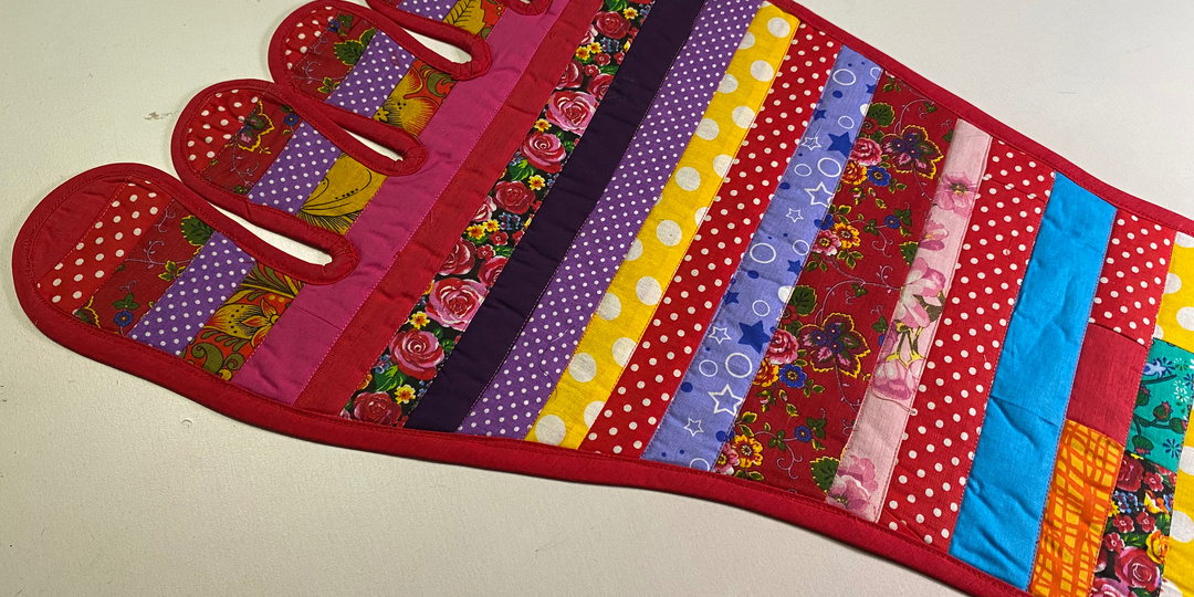 ЛОСКУТНЫЙ КОВРИК СЛЕДЫ НА ПОЛУ